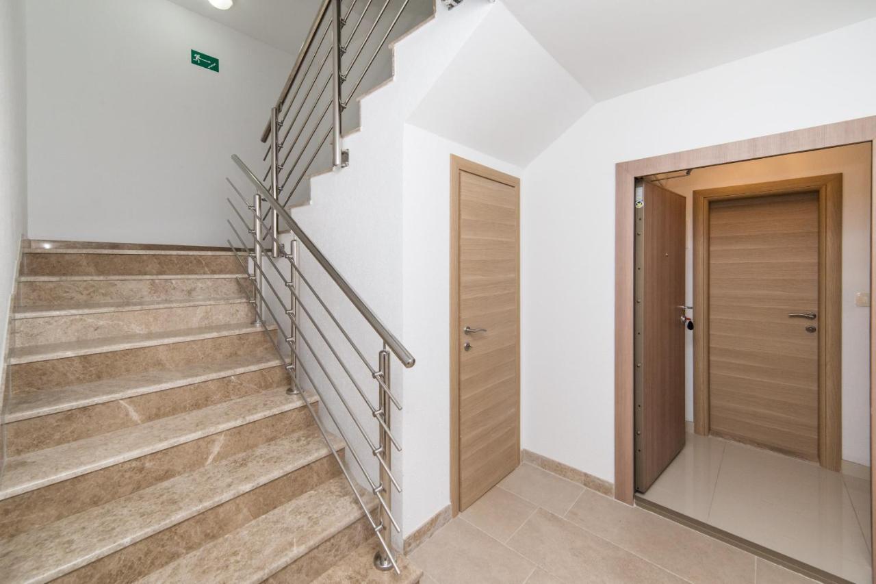 Apartments Zvonik Brist Kültér fotó