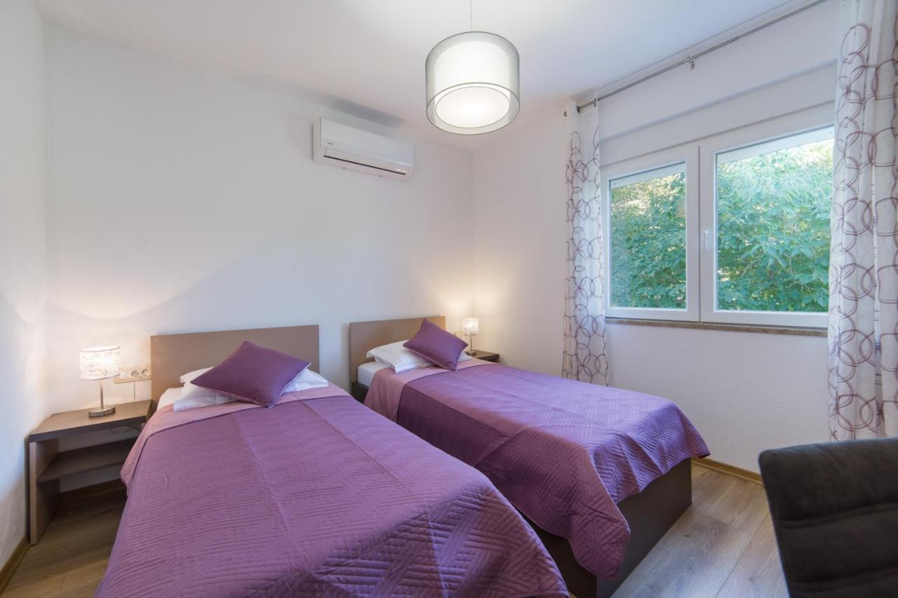 Apartments Zvonik Brist Kültér fotó