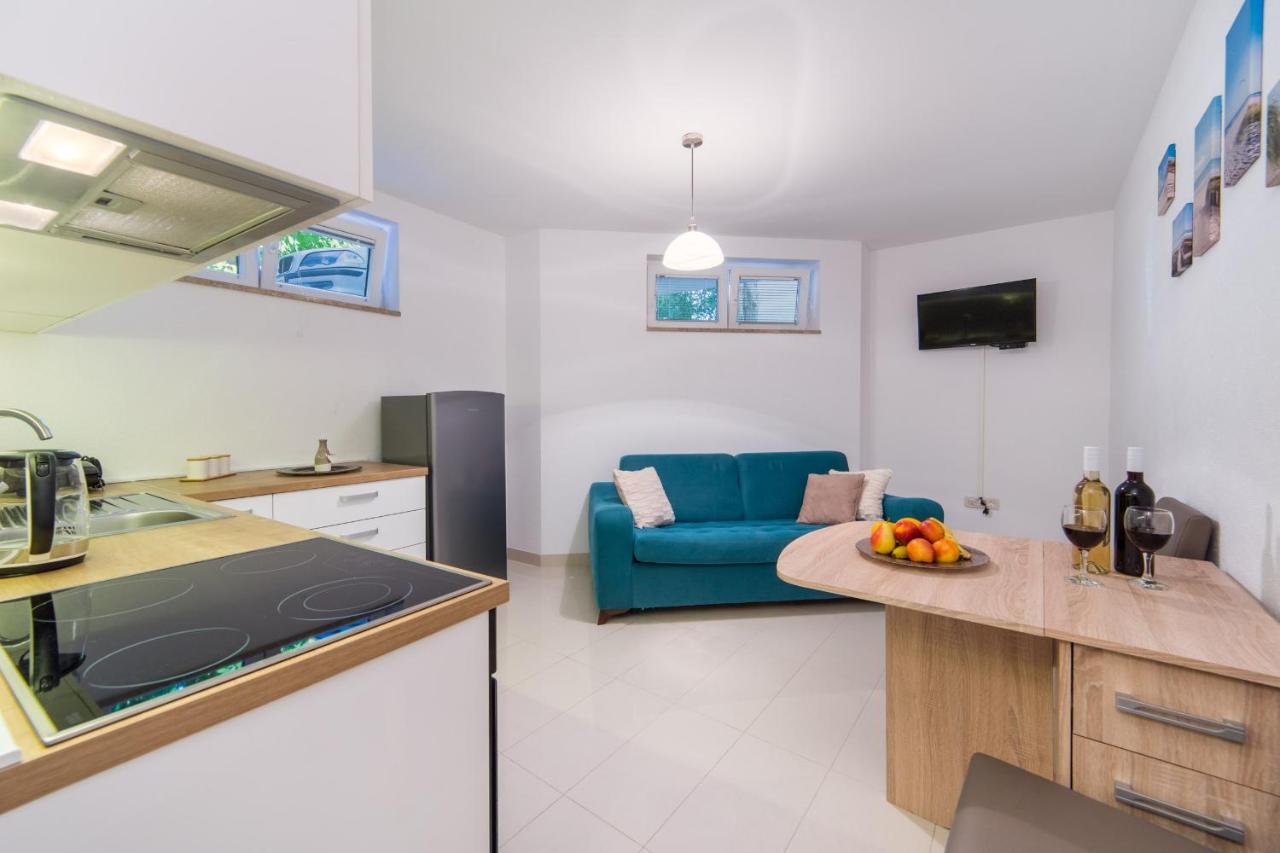 Apartments Zvonik Brist Kültér fotó